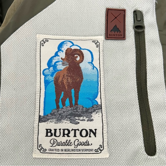 Burton DryRide Hooded Puffer Vest – Green Full Zip Snowboard Ski Gorpcore M - Picture 11 of 12